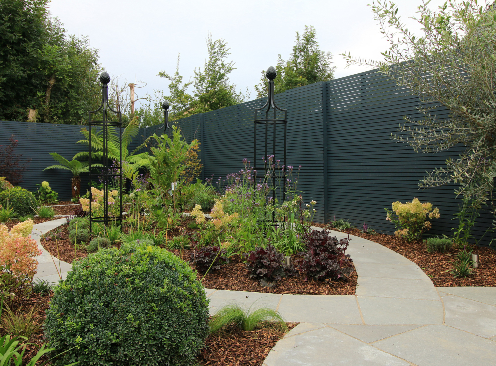Horizontal Slatted Fence Design & Installation | Slatted Fence Rathcoole, Dublin 24 | Contemporary Horizontal Slat Fencing | Custom made = Better made