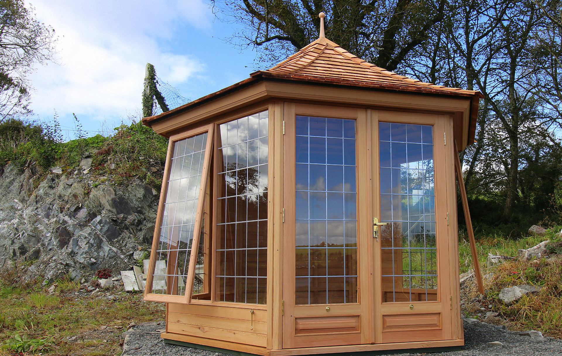 ClassicTraditional Timber Summerhouses in Western Red Cedar the superior timber summerhouse.