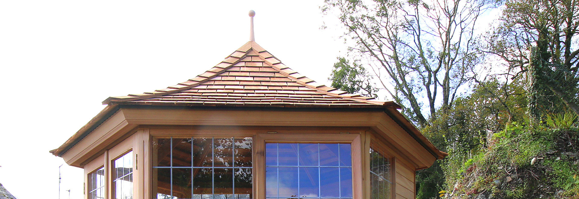 Handmade cedar Garden Summerhouse installed in Co Cork. Tel 087-2306 128