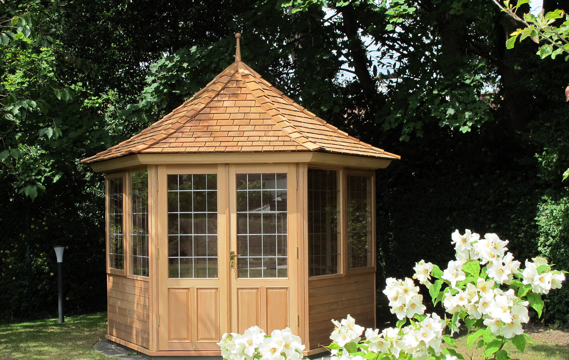Bespoke Traditional Timber Summerhouses & Garden Rooms now on sale , call 087-2306 128 for details