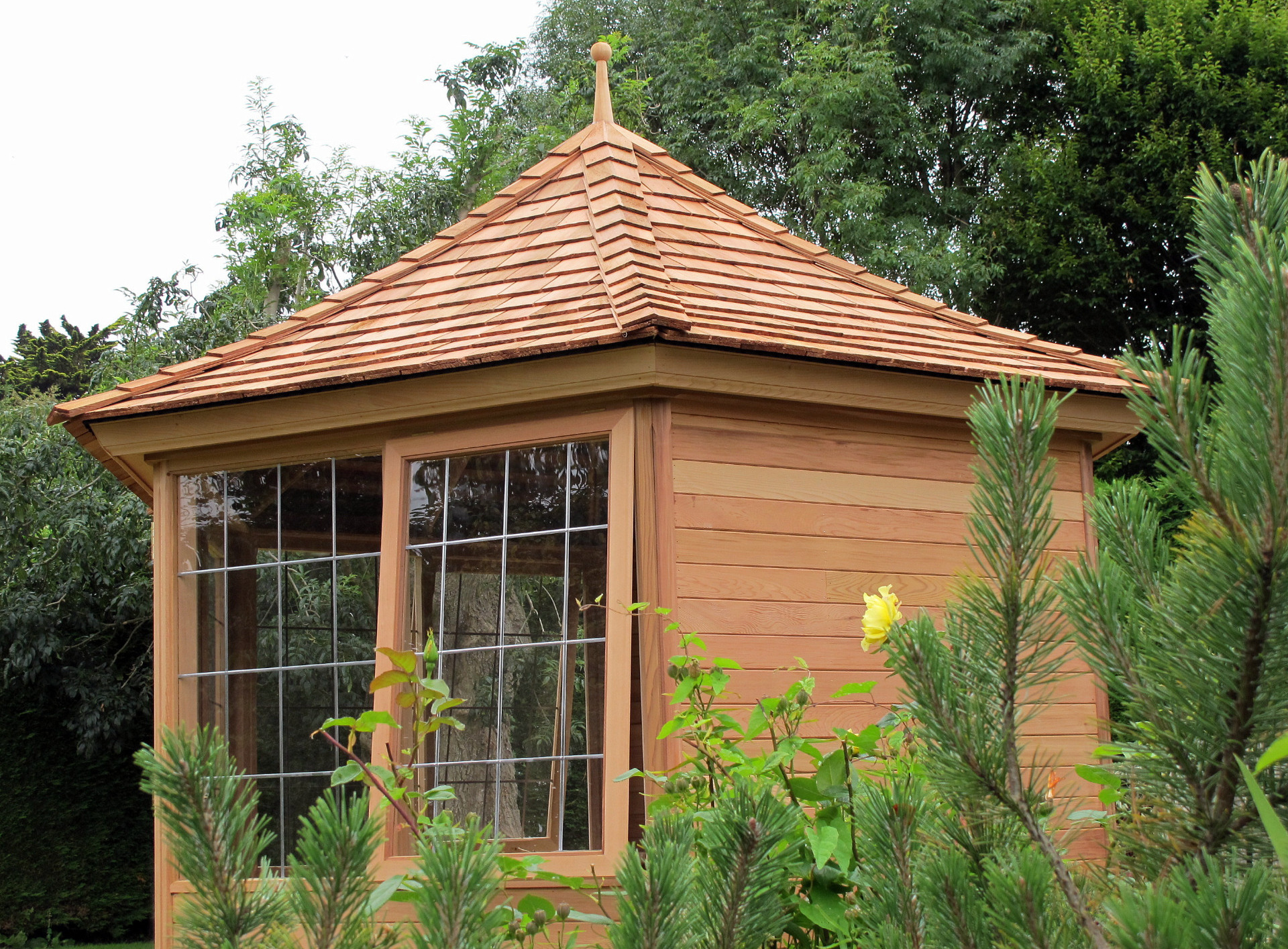 Cedar Summerhouse installation in Delgany, Co Wicklow | Victorian Garden Buildings | 087-2306 128