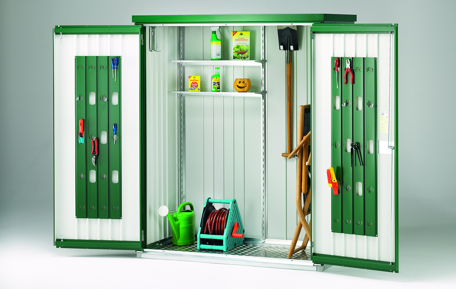 Equipment Locker 150 in dark green | on SALE now at Owen Chubb GardenStudio, Tel 087-2306 128