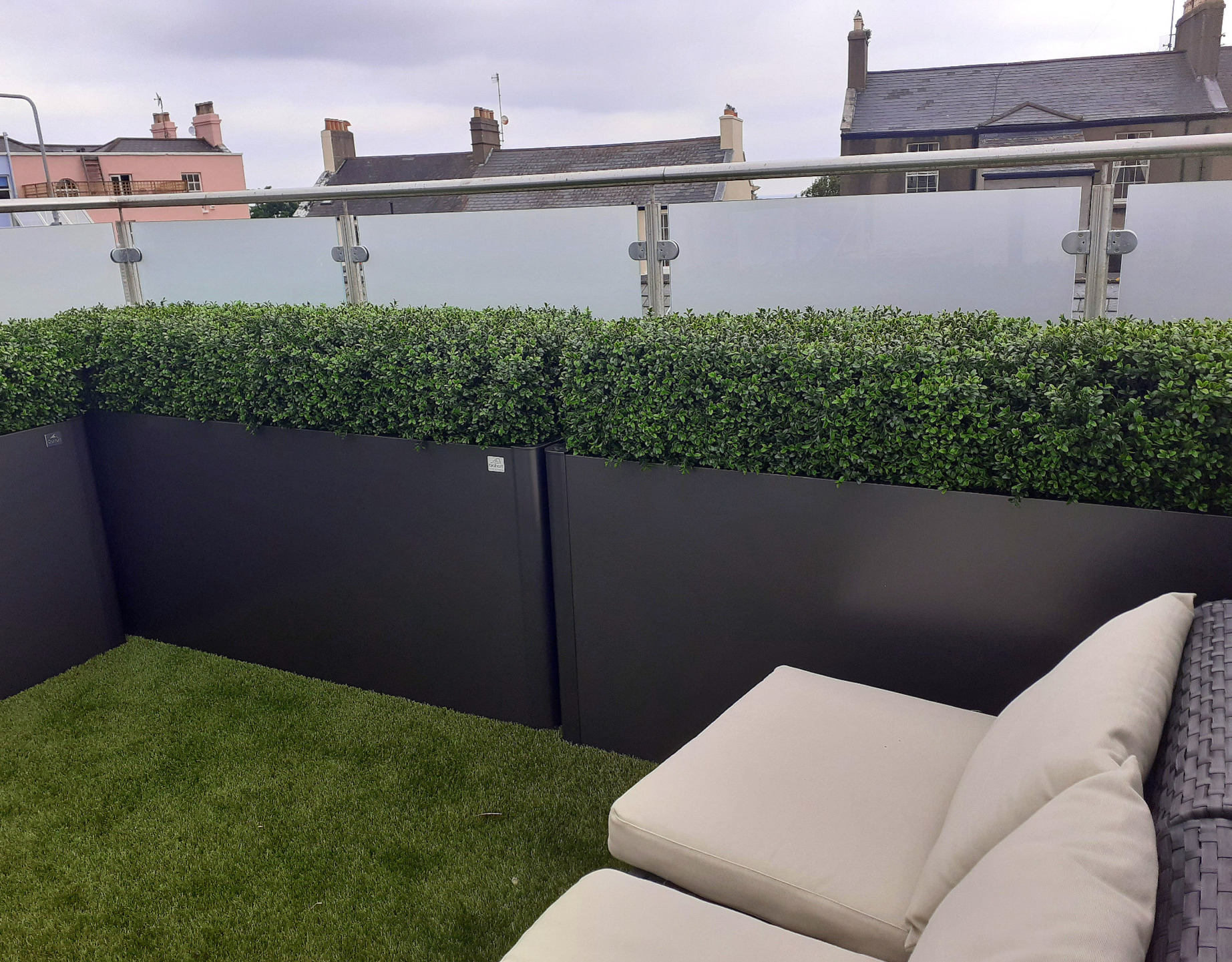 Add structure & style to the roof terrace and balcony areas | Biohort Planting Bed Belvedere Size M in metallic dark grey | Supplied + Fitted in Dun Laoghaire, Co Dublin | Owen Chubb