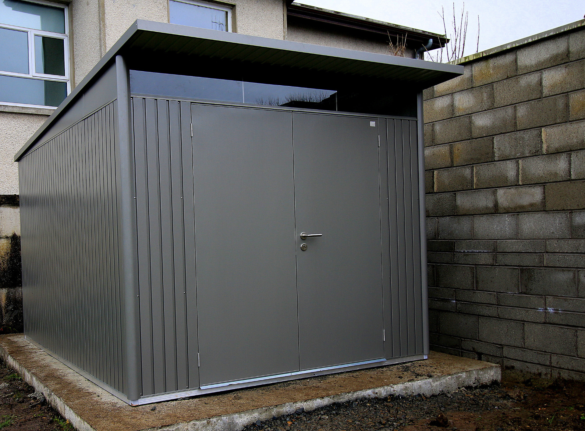 Biohort AvantGarde A8 Steel garden shed in metallic quartz grey with optional accessories | The stylish & secure way to store your garden items