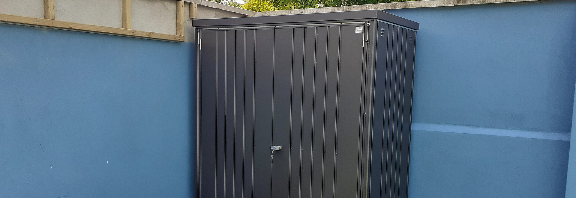 Biohort Equipment Locker 150 in metallic dark grey | Supplied & Fitted by Owen Chubb in Glasnevin, Dublin 11  | BEST PRICES in Dublin | Tel 087-2306 128