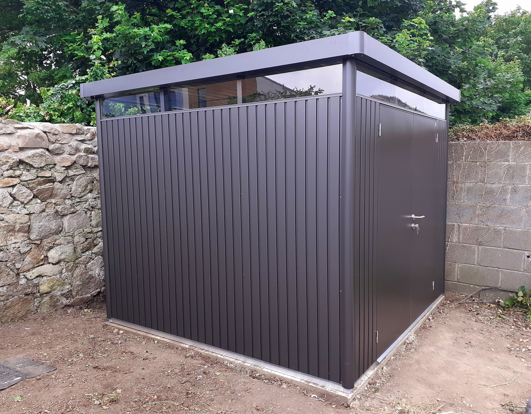 The Biohort HighLine H4 in metallic dark grey with optional accessories including aluminium floor frame & panels, electrical mounting panel |  Supplied + Fitted in Clonskeagh, Dublin 14 by Owen Chubb