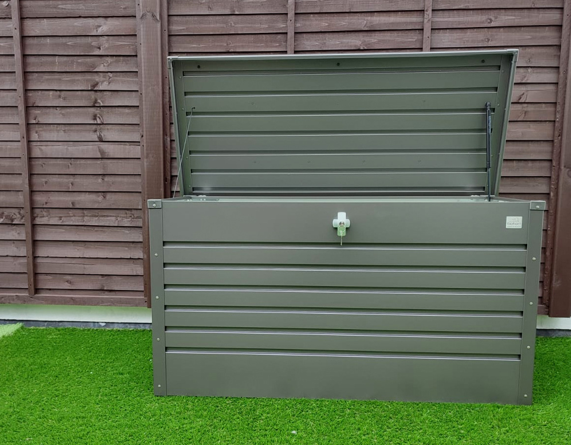 Biohort LeisureTime Box Size 160 in metallic quartz grey is a very stylish,  practical & rainproof storage box. An ideal  storage unit for use in small garden spaces, patio areas,  Terraces, Apartmnet Balcony etc. Supplied + Fitted in Malahide, Co Dublin | Order from Owen Chubb Landscapes Limited, Tel 087-2306128 and get FREE Assembly & Installation in Dublin.