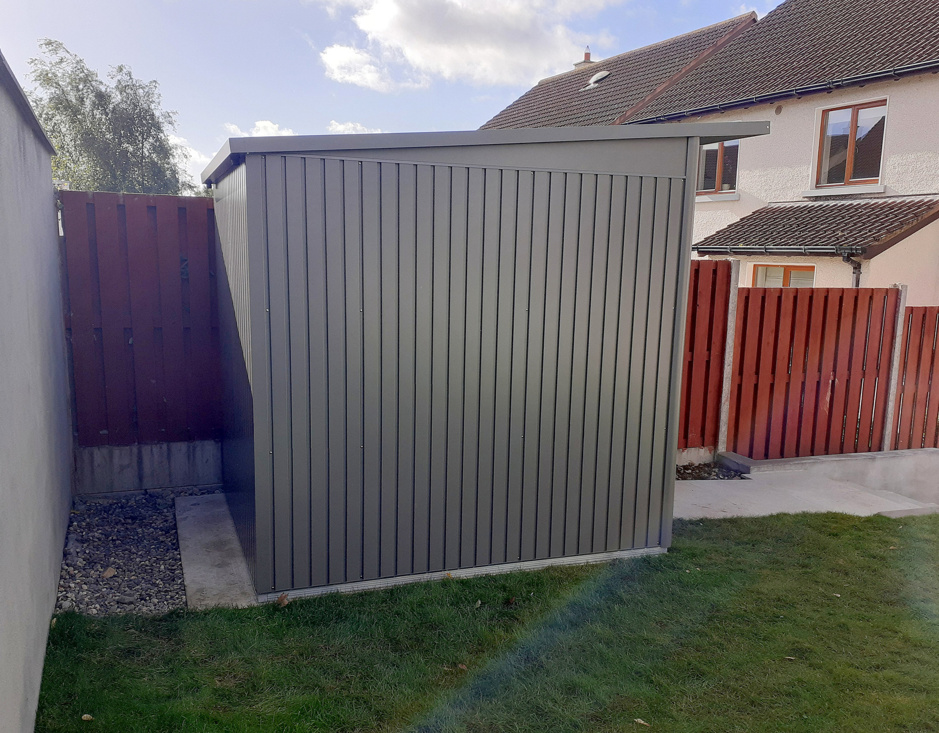 Biohort AvantGarde A2 in metallic quartz grey, supplied + fitted in Dundalk, Co Louth | Pay less for Biohort at Owen Chubb GardenStudio, Tel 087-2306 128