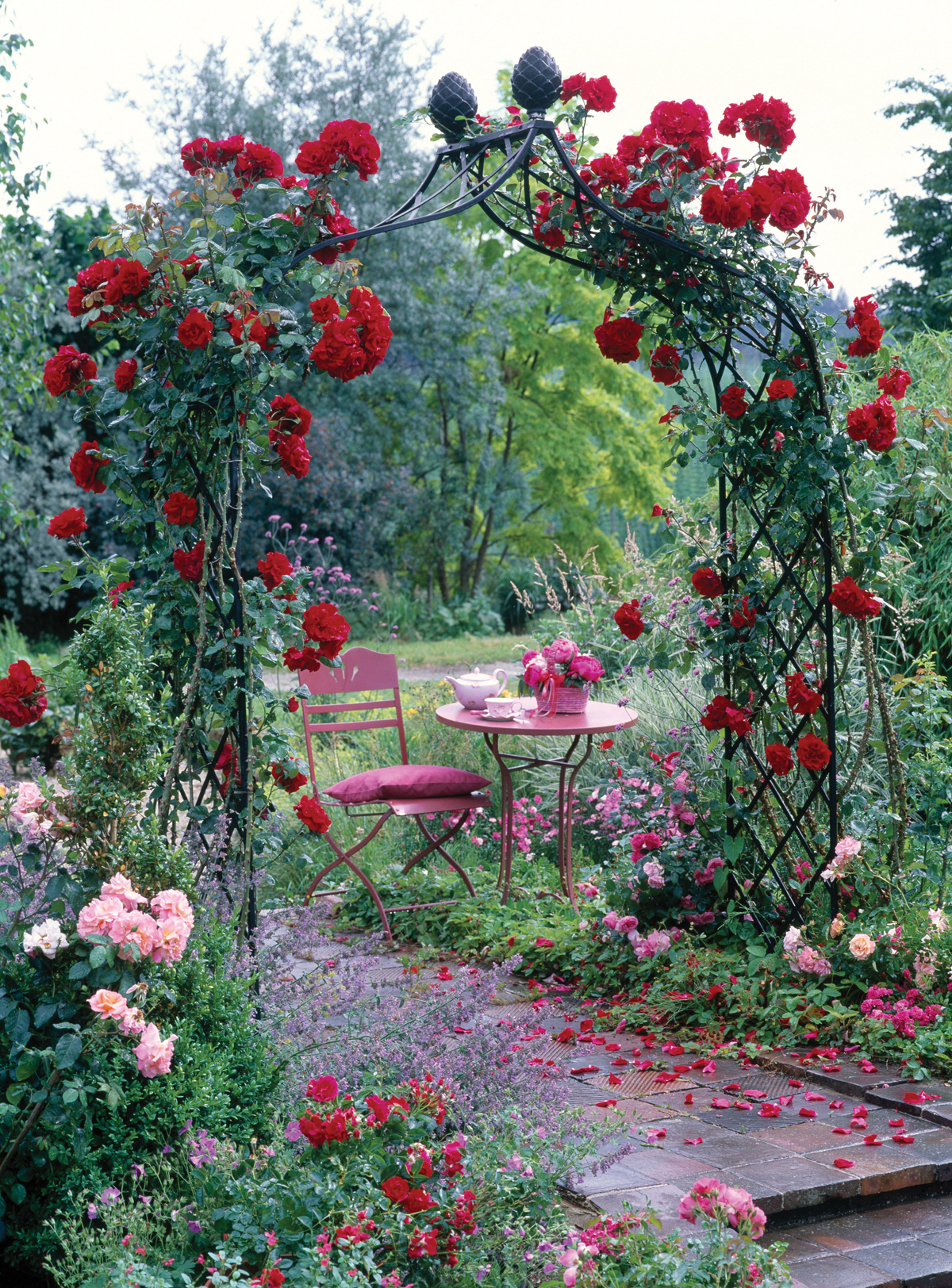 The stunning Kiftsgate Victorian Rose Arch. Supply + Installation services nationwide. Owen Chubb Garden Landscapers. Tel 087-2306128